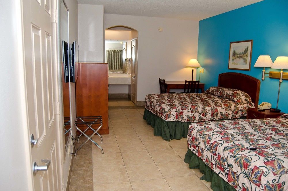 Texas Inn And Suites City Center At University Dr. Edinburg Ngoại thất bức ảnh